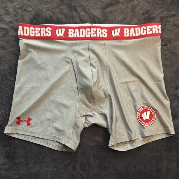 Under Armour Gray and Red Wisconsin Badgers Boxer Briefs - Picture 1 of 4